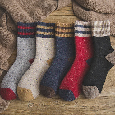 Thick Terry Wool Socks Women for Autumn and Winter with Striped Dotted Yarn Warm Christmas Socks 092904