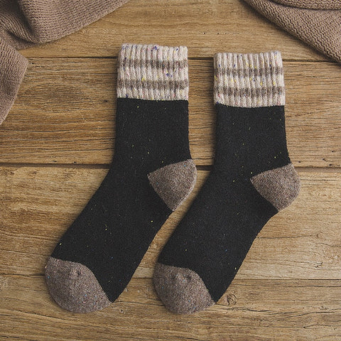 Thick Terry Wool Socks Women for Autumn and Winter with Striped Dotted Yarn Warm Christmas Socks 092904