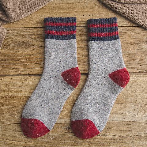 Thick Terry Wool Socks Women for Autumn and Winter with Striped Dotted Yarn Warm Christmas Socks 092904